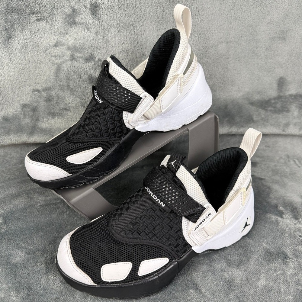 Jordan‎ Jumpman Two Trey Slide Sandals Black White Slip On Shoes - Picture 6 of 12